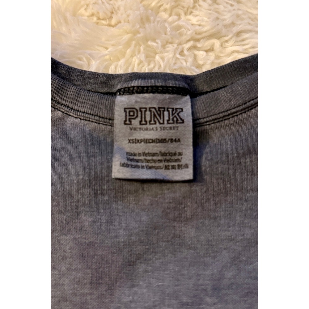 Victoria's Secret PINK T-Shirt XS Gray Mineral Wash Logo Charm Grunge Indie Y2K
